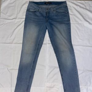 Levi Skinny Jeans